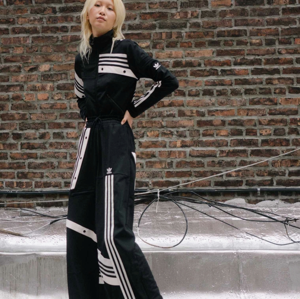 Adidas Daniëlle Cathari Outfit (S Top/ M Bottom)